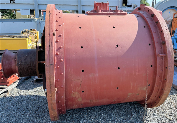 Eimco 5' X 5' (1.5m X 1.5m) Ball Mill)